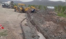 بخشی از خط انتقال آب روستای “چغاسعید” هرسین جابجا شد