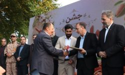 تقدیر از کشاورزان برتر بخش بیلوار کرمانشاه